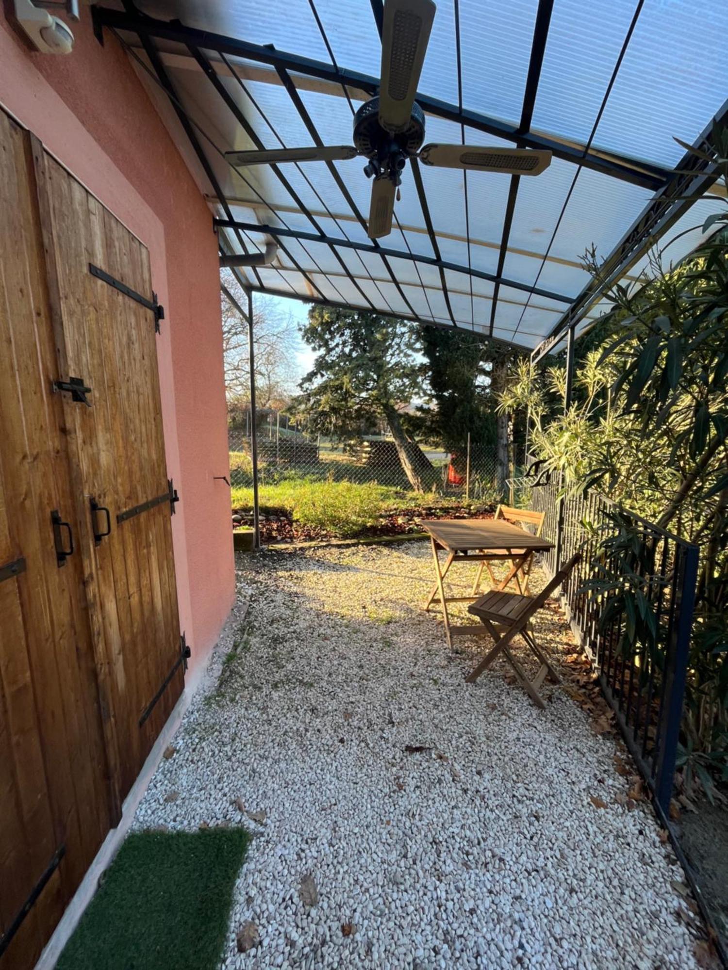 Cosy Avec Climatisation Et Terrasse Apartment